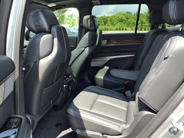 new 2026 Cadillac VISTIQ car, priced at $80,390