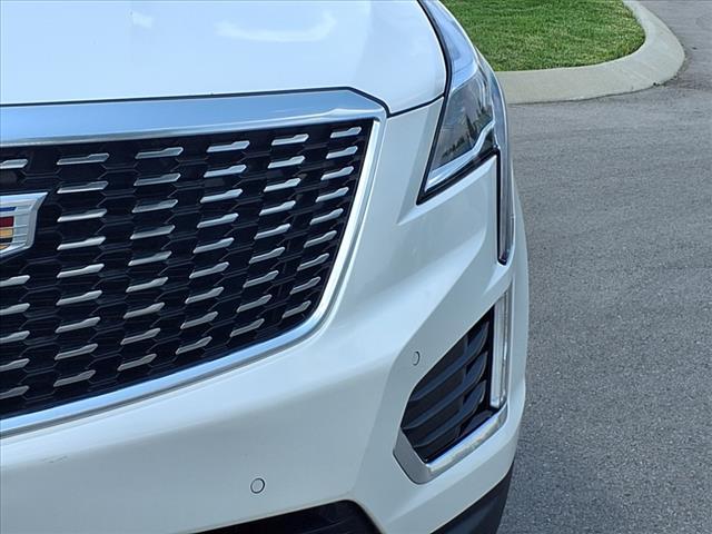 used 2022 Cadillac XT5 car, priced at $36,990
