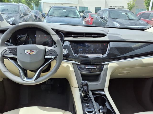 new 2025 Cadillac XT6 car, priced at $62,565