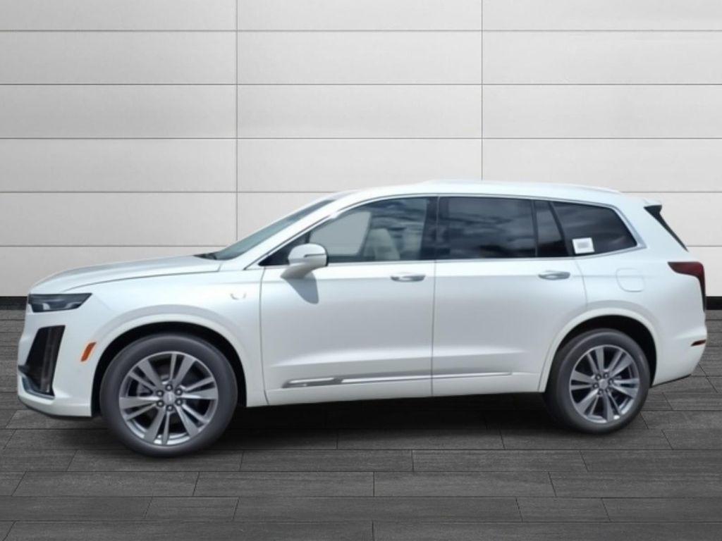new 2025 Cadillac XT6 car, priced at $62,565