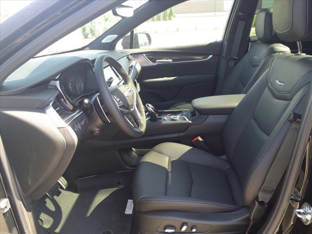 new 2025 Cadillac XT5 car, priced at $64,565