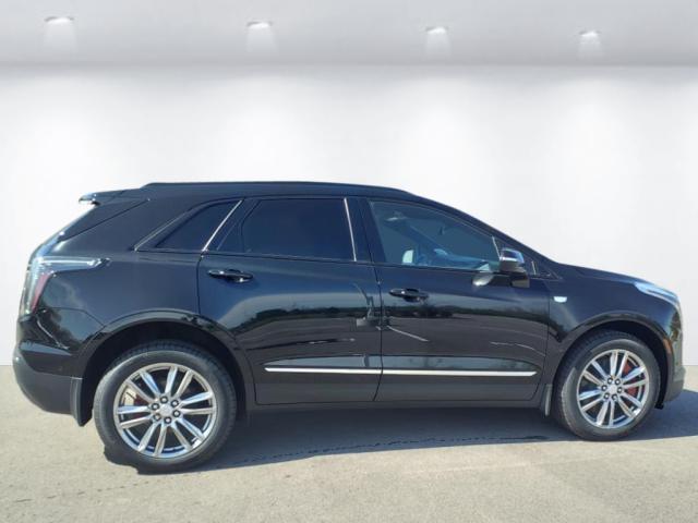 new 2025 Cadillac XT5 car, priced at $64,565