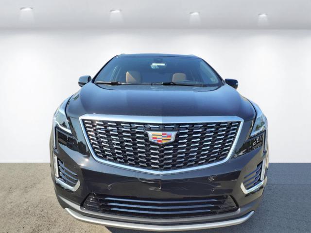 new 2025 Cadillac XT5 car, priced at $54,890