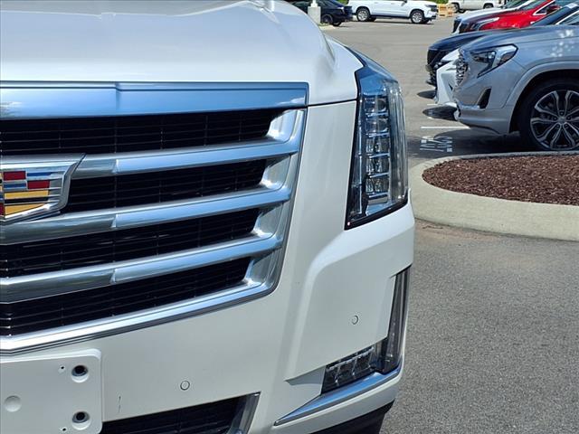 used 2018 Cadillac Escalade car, priced at $33,990