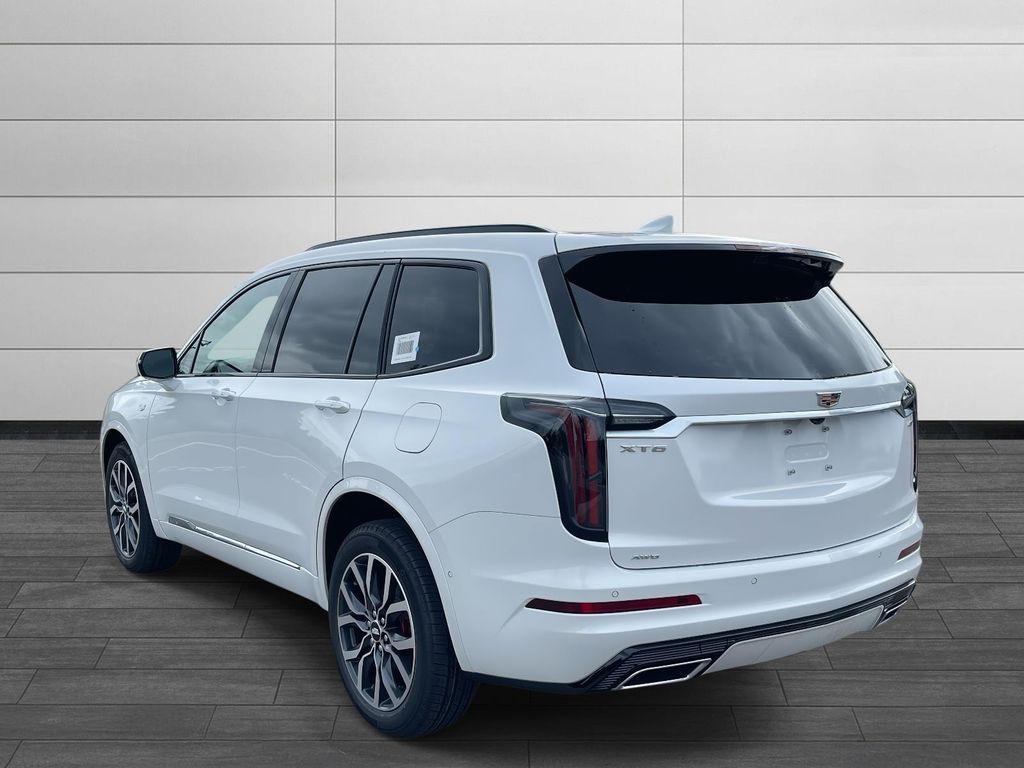new 2025 Cadillac XT6 car, priced at $71,065
