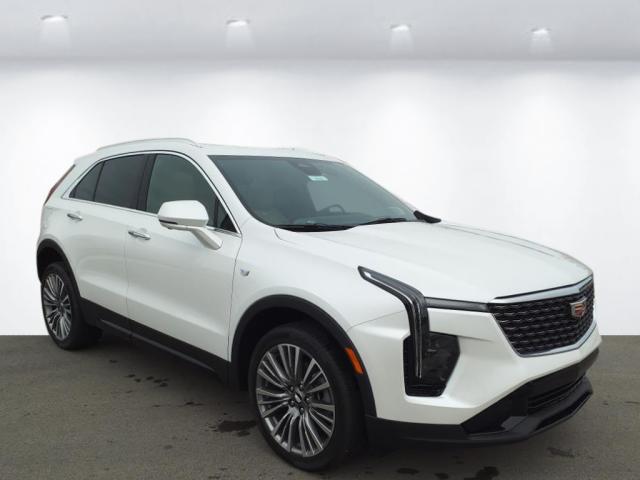 new 2025 Cadillac XT4 car, priced at $50,440