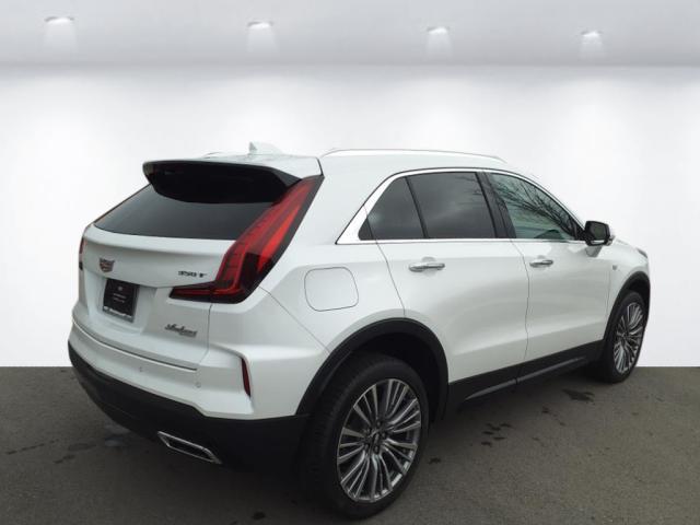 new 2025 Cadillac XT4 car, priced at $50,440