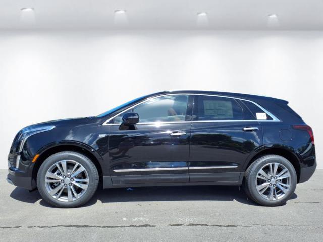 new 2025 Cadillac XT5 car, priced at $56,290
