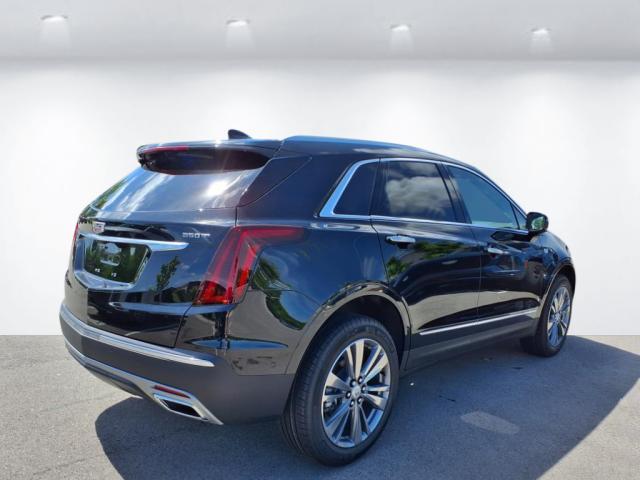 new 2025 Cadillac XT5 car, priced at $56,290