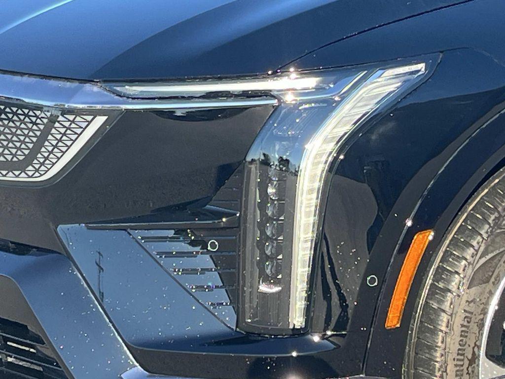 new 2025 Cadillac OPTIQ car, priced at $54,990