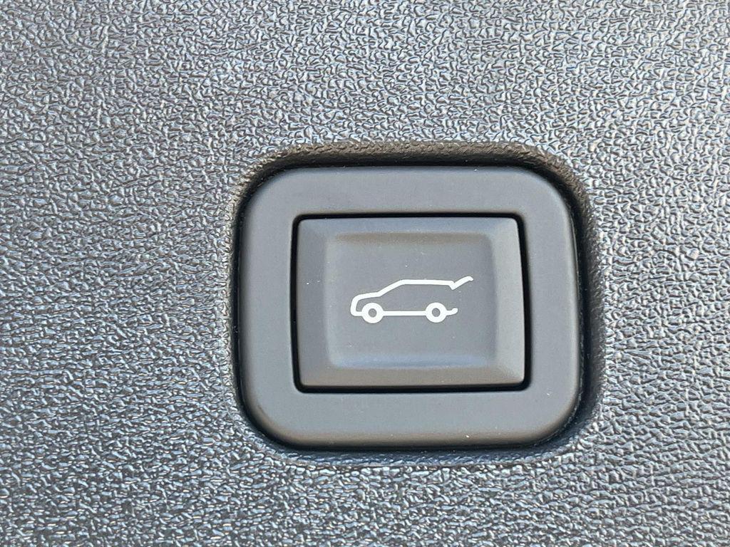 new 2025 Cadillac OPTIQ car, priced at $54,990