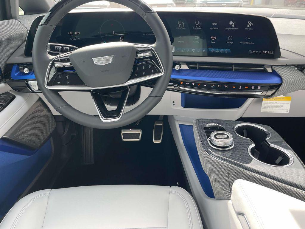 new 2025 Cadillac OPTIQ car, priced at $54,990