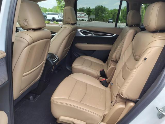 new 2025 Cadillac XT6 car, priced at $73,565