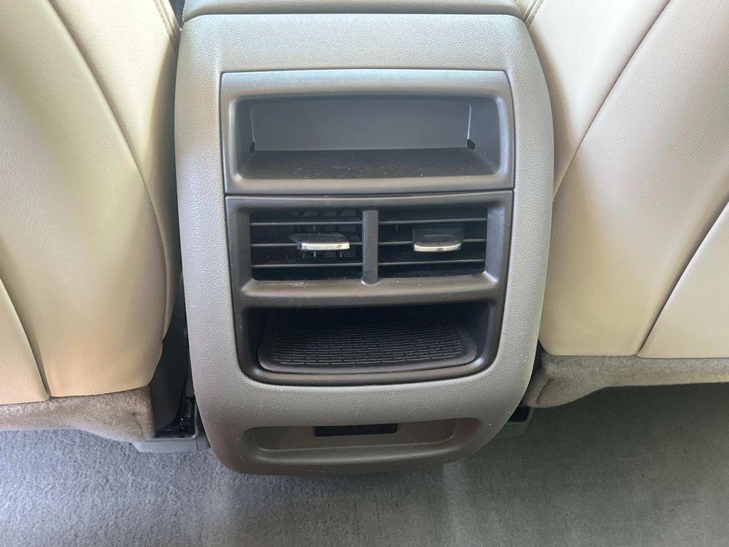 used 2022 Cadillac XT5 car, priced at $34,992