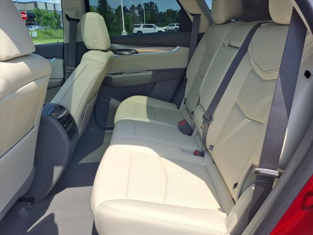 used 2025 Cadillac XT5 car, priced at $48,990