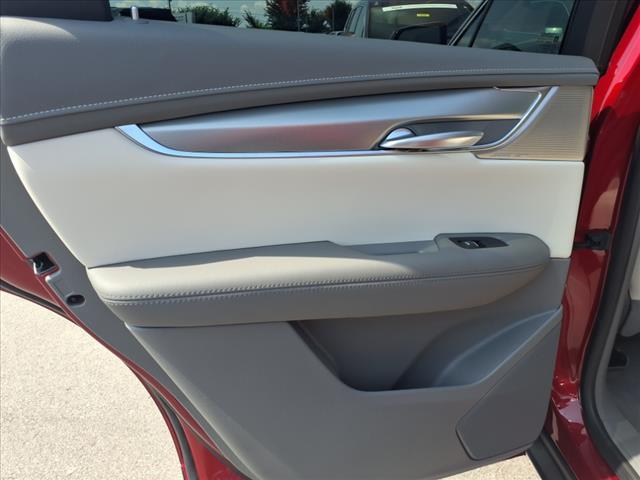 used 2025 Cadillac XT5 car, priced at $48,990