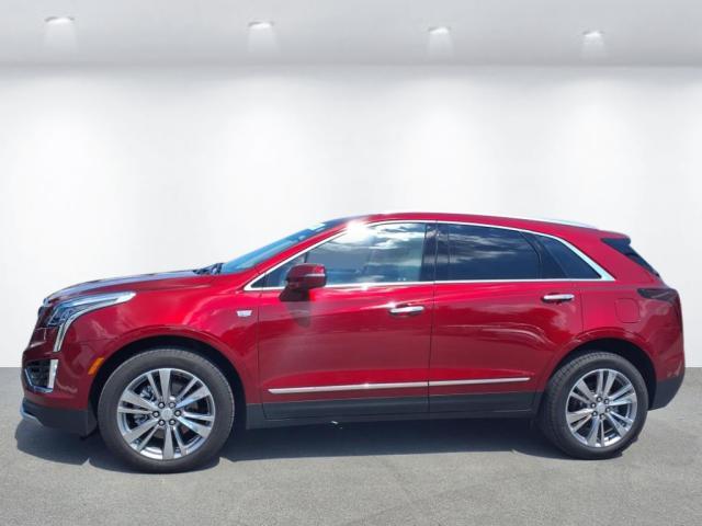 used 2025 Cadillac XT5 car, priced at $48,990
