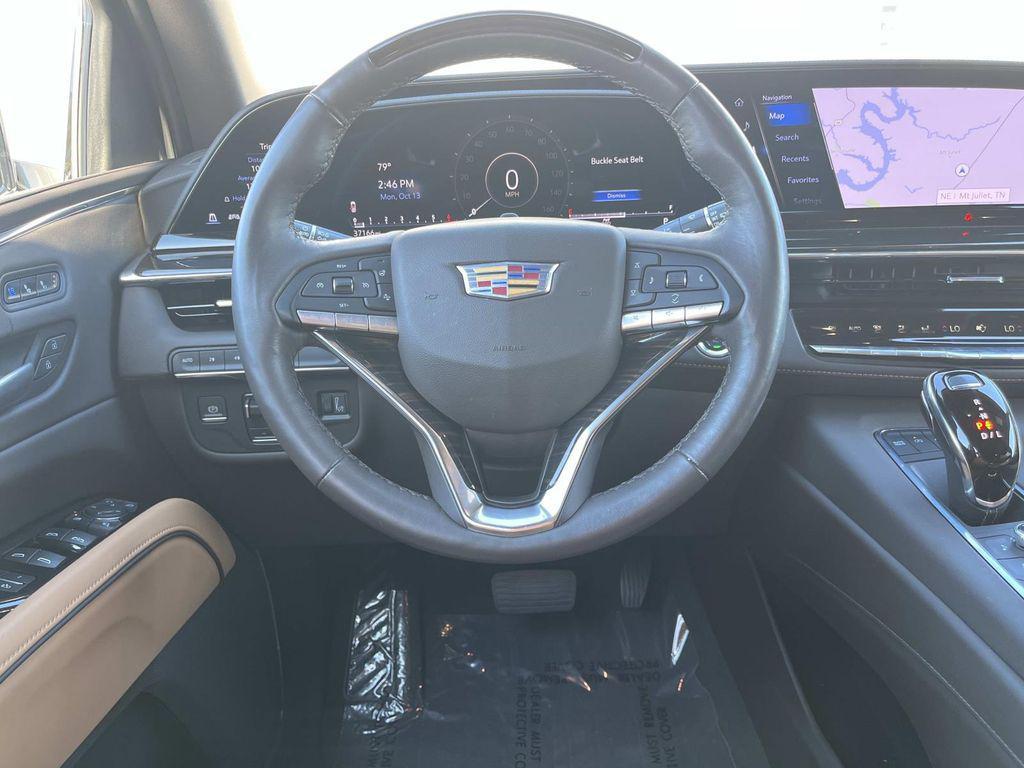 used 2023 Cadillac Escalade ESV car, priced at $75,990