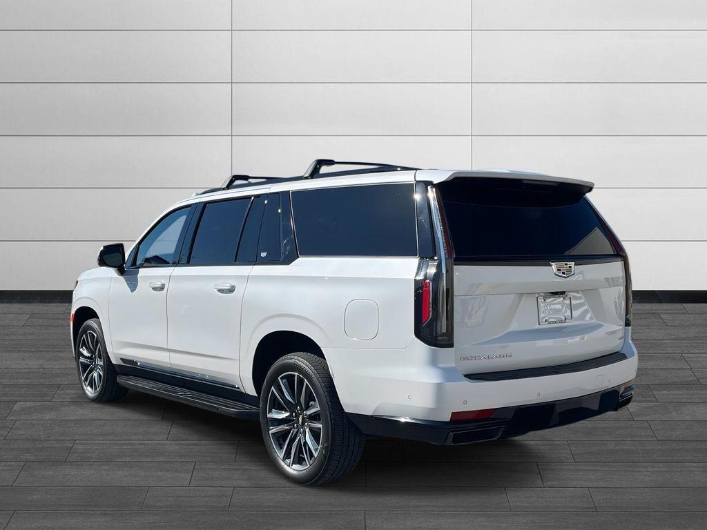 used 2023 Cadillac Escalade ESV car, priced at $75,990