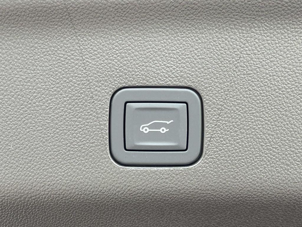new 2026 Cadillac Escalade ESV car, priced at $119,365
