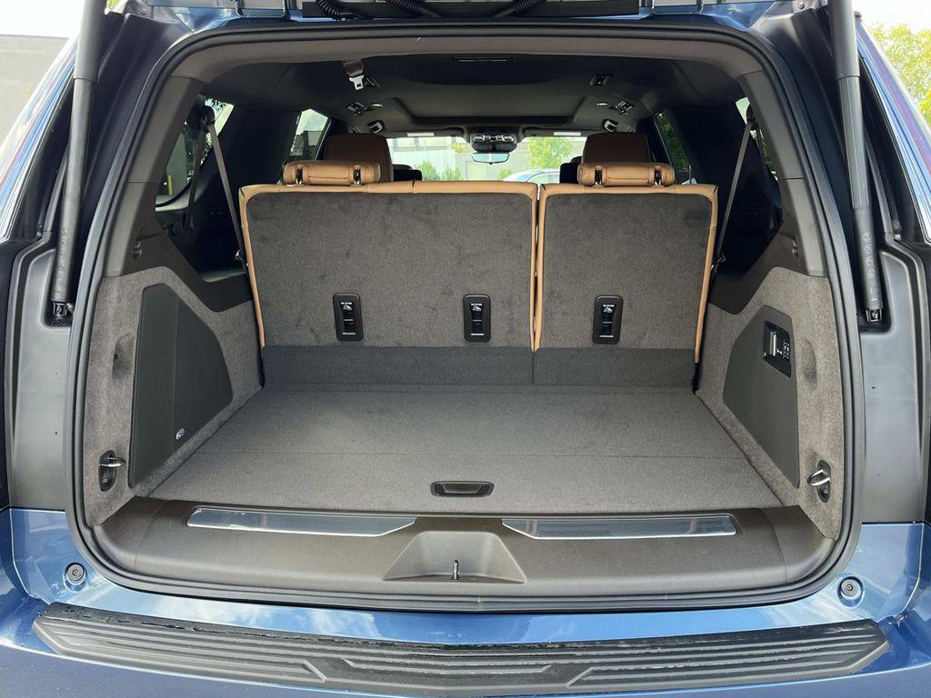 new 2026 Cadillac Escalade ESV car, priced at $119,365