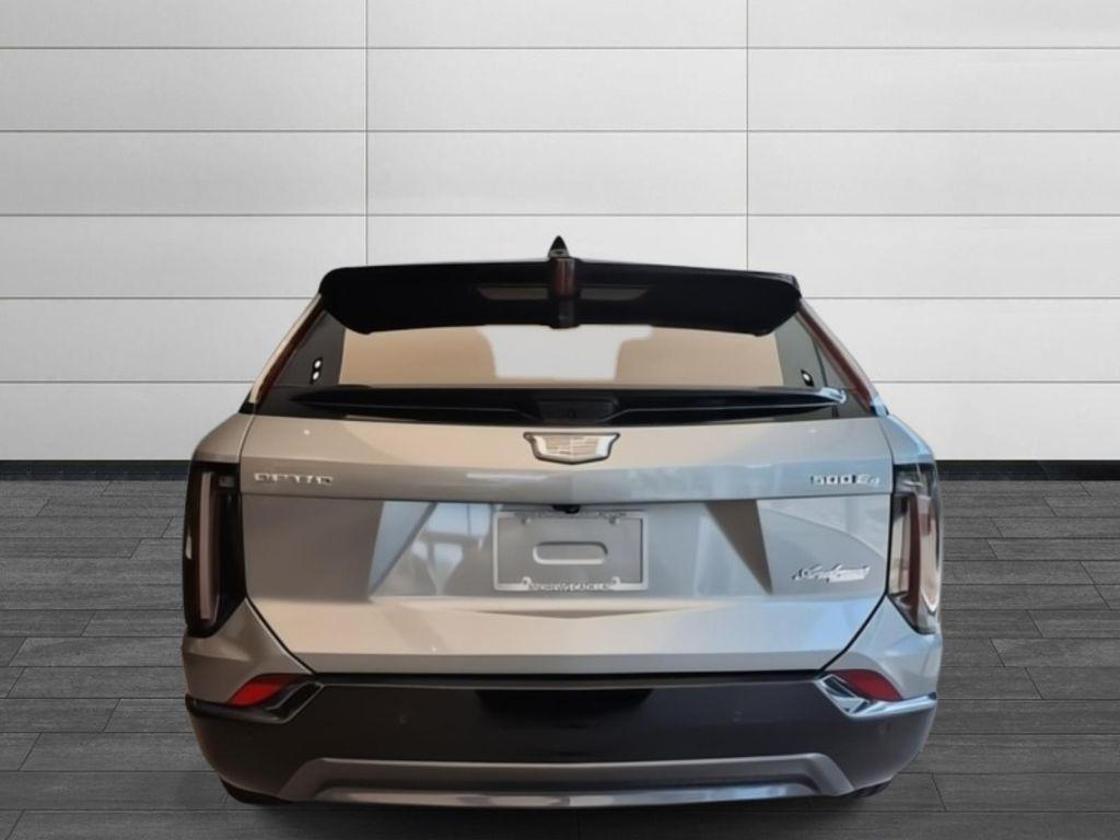 new 2025 Cadillac OPTIQ car, priced at $56,215