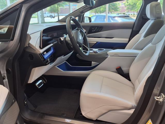 new 2025 Cadillac OPTIQ car, priced at $56,215