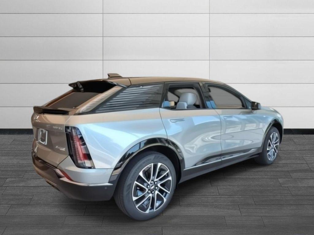 new 2025 Cadillac OPTIQ car, priced at $56,215