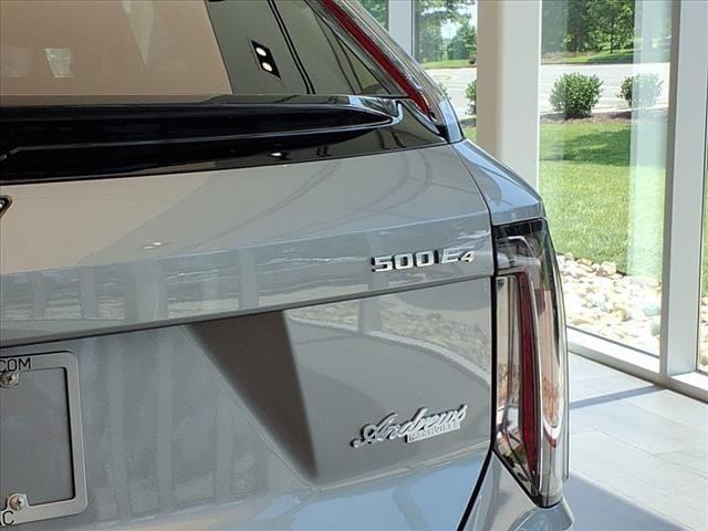 new 2025 Cadillac OPTIQ car, priced at $56,215