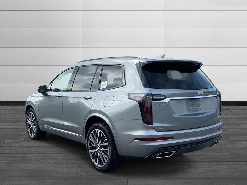 new 2025 Cadillac XT6 car, priced at $68,540