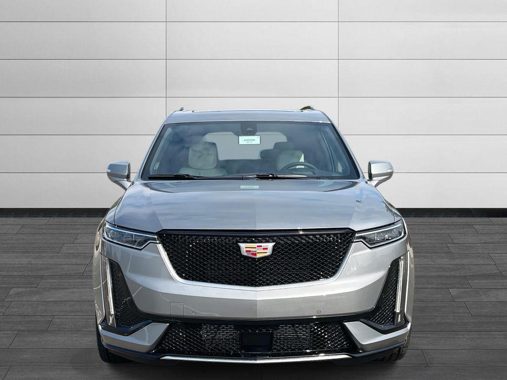 new 2025 Cadillac XT6 car, priced at $68,540