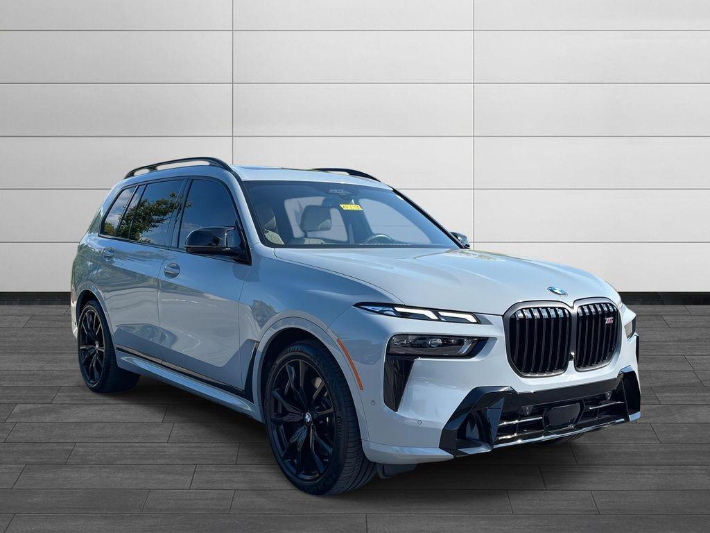 used 2025 BMW X7 car, priced at $99,990
