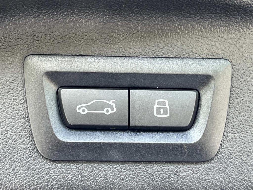 used 2025 BMW X7 car, priced at $99,990