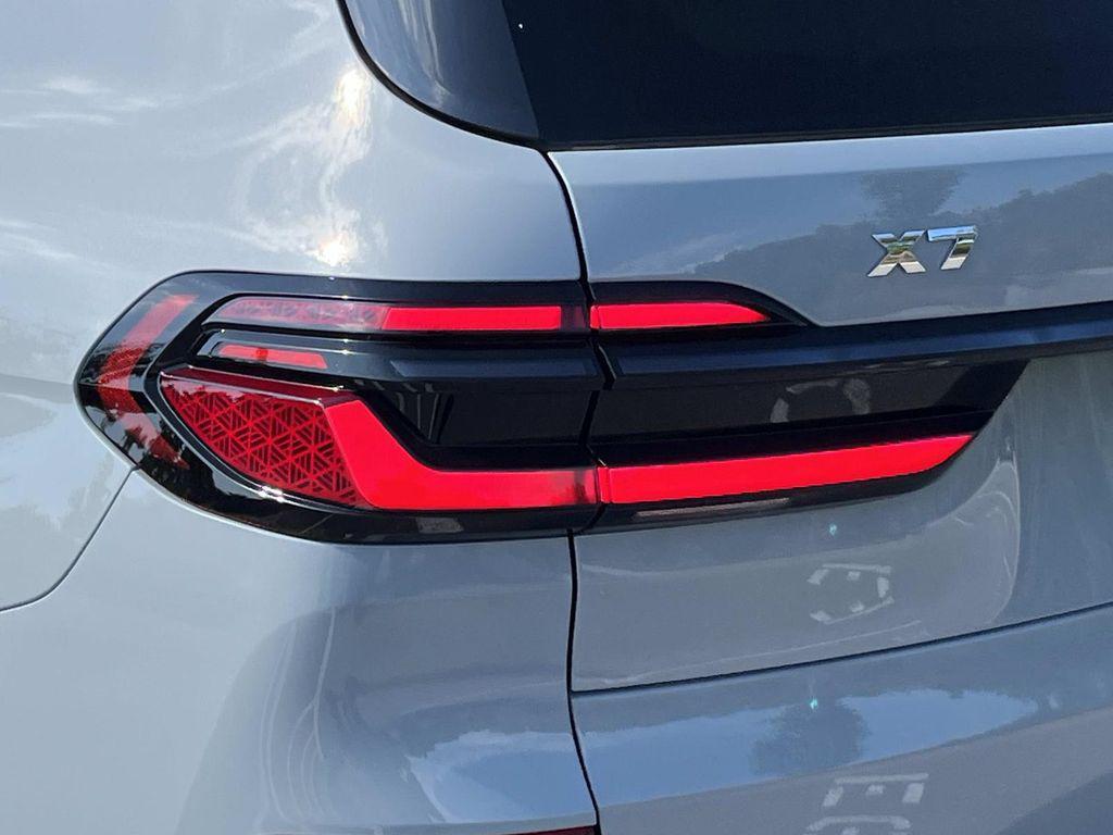 used 2025 BMW X7 car, priced at $99,990