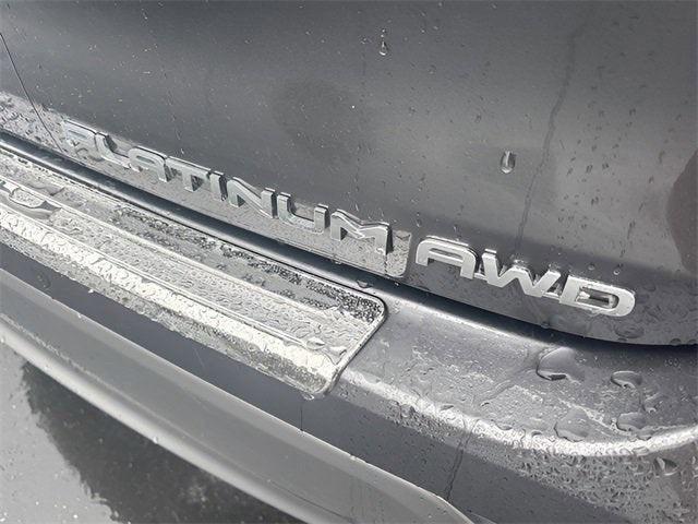 used 2022 Toyota Highlander car, priced at $43,007