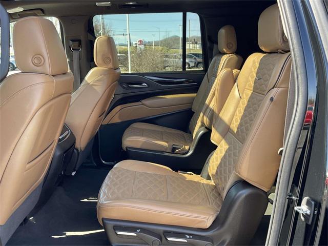 used 2022 Cadillac Escalade ESV car, priced at $58,741