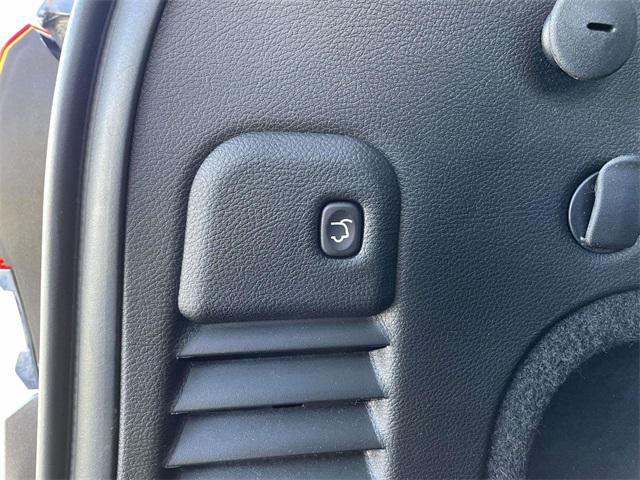 used 2020 Jeep Grand Cherokee car, priced at $22,461