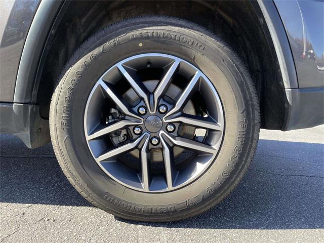 used 2020 Jeep Grand Cherokee car, priced at $22,461