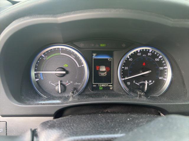 used 2017 Toyota Highlander Hybrid car, priced at $24,237