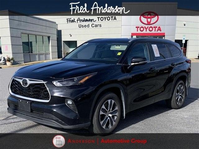 used 2023 Toyota Highlander car, priced at $36,811