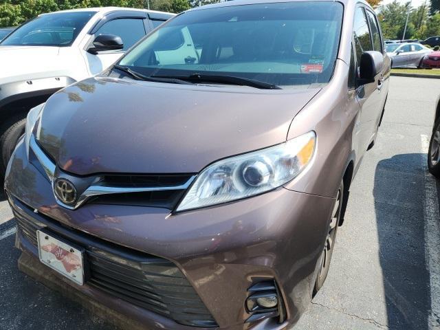 used 2018 Toyota Sienna car, priced at $22,464