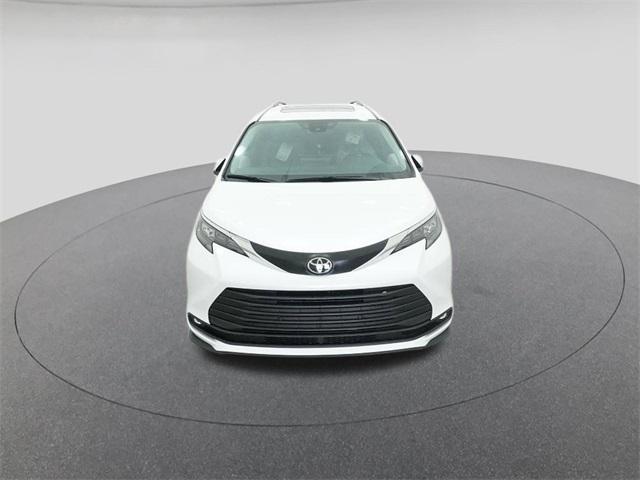 new 2026 Toyota Sienna car, priced at $48,450