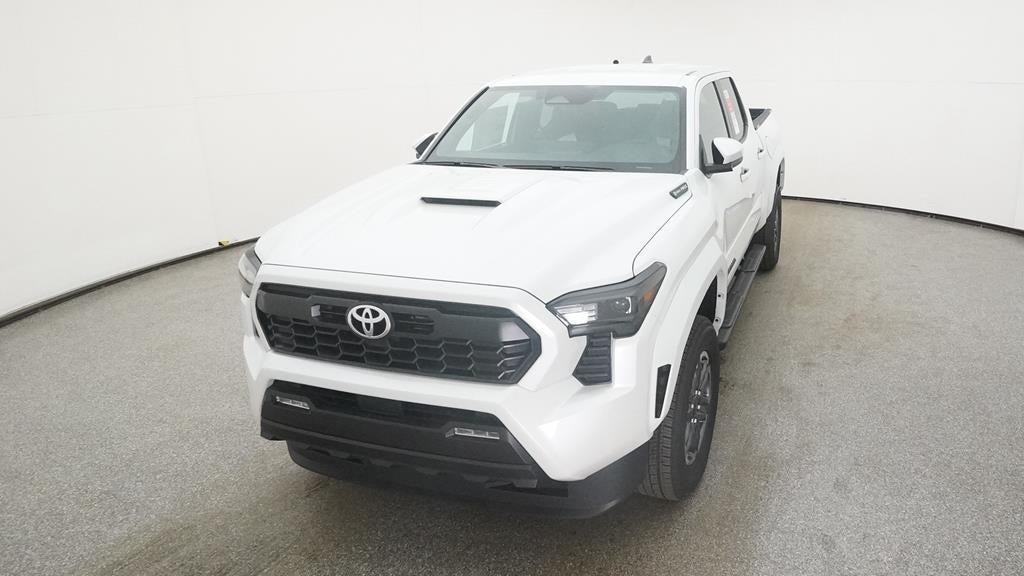 new 2024 Toyota Tacoma Hybrid car