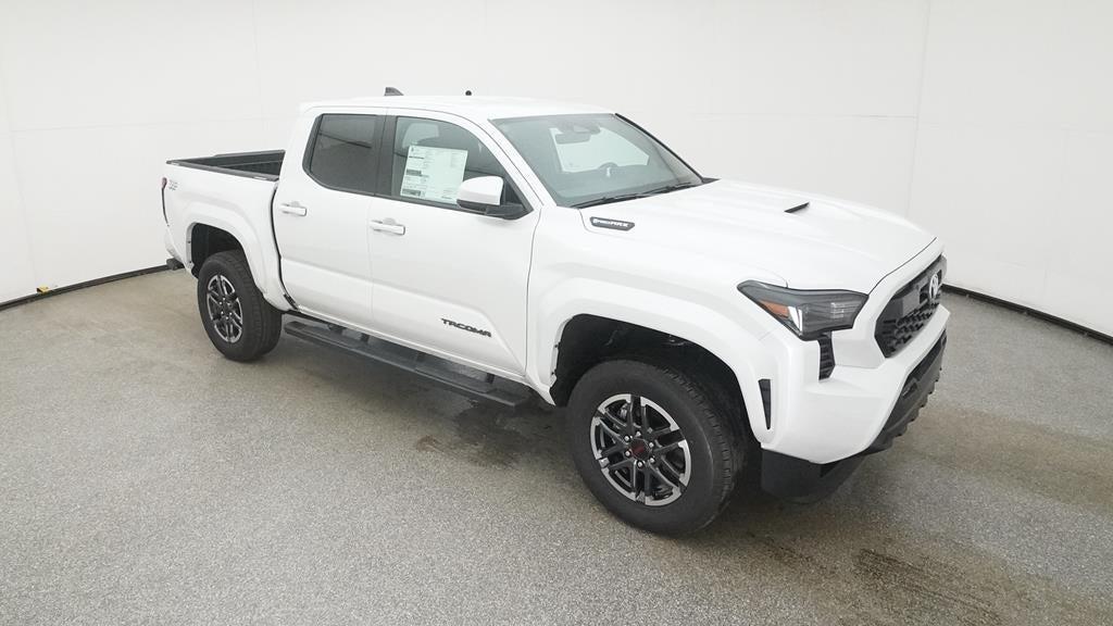 new 2024 Toyota Tacoma Hybrid car