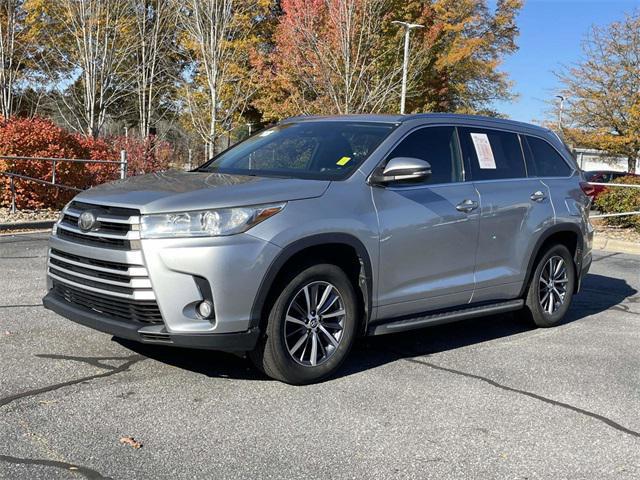 used 2018 Toyota Highlander car, priced at $20,703