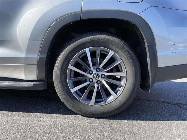 used 2018 Toyota Highlander car, priced at $20,703