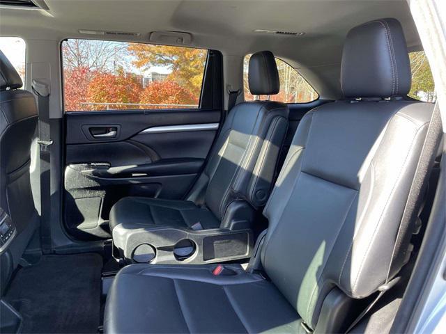 used 2018 Toyota Highlander car, priced at $20,703