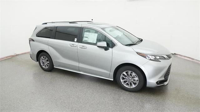 new 2025 Toyota Sienna car, priced at $50,125