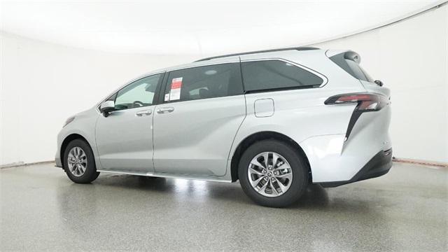 new 2025 Toyota Sienna car, priced at $50,125