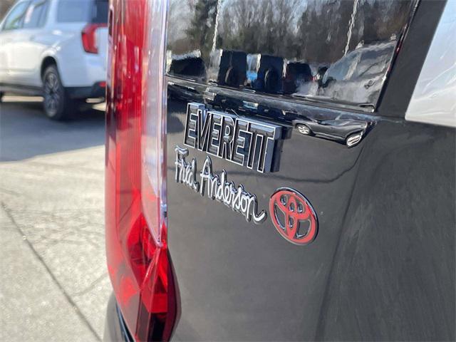 used 2024 GMC Yukon car, priced at $80,461